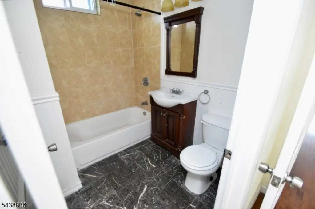 Picture 16