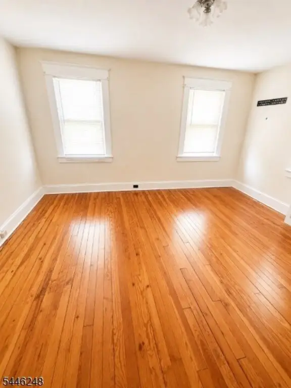Picture 18