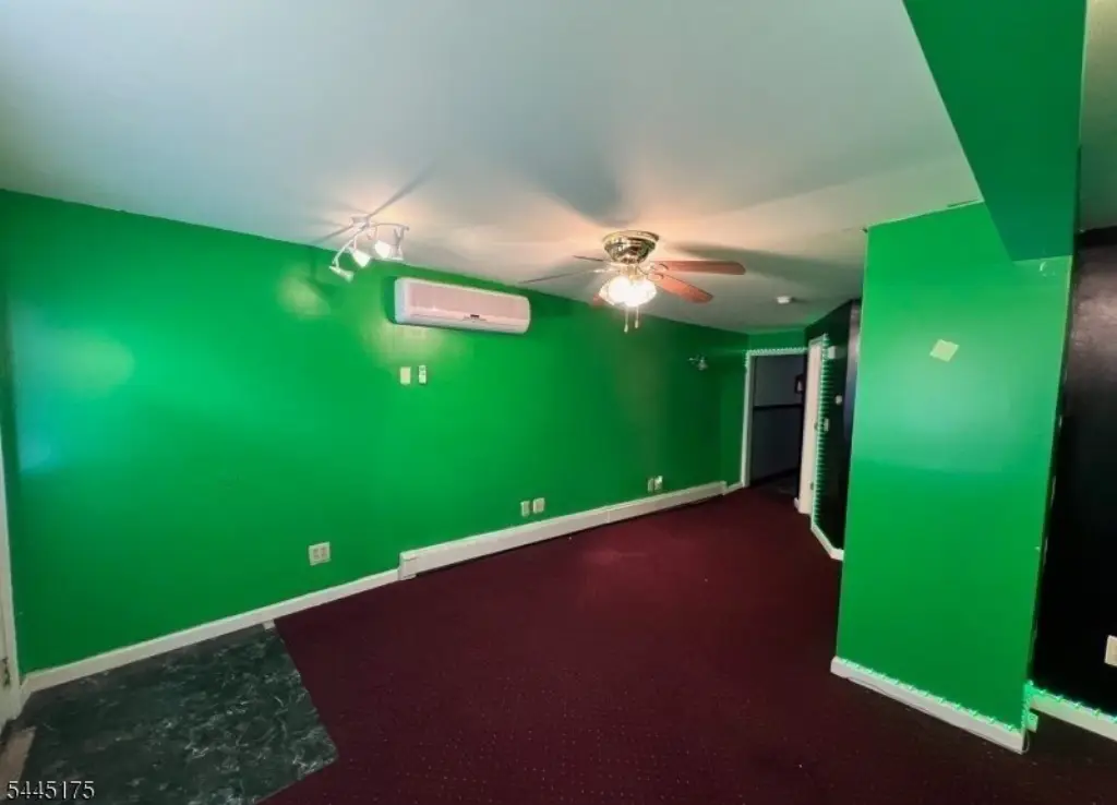 Picture 9