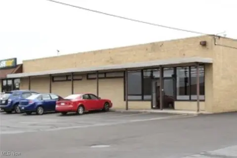 Prime Commercial Space For Lease