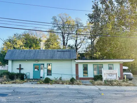 Muncie Office/Daycare Opportunity