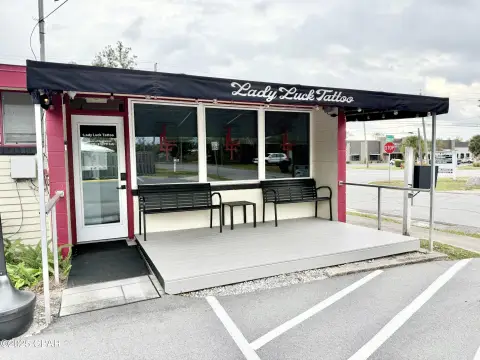 Updated Commercial Building, Panama City