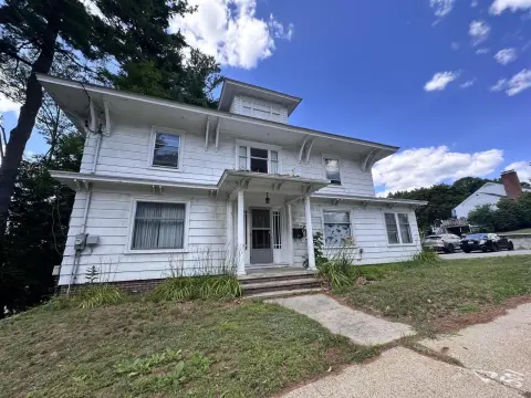 Residential Income Duplex with Basement Unit