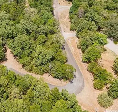 Spacious Residential Lot in Perryville