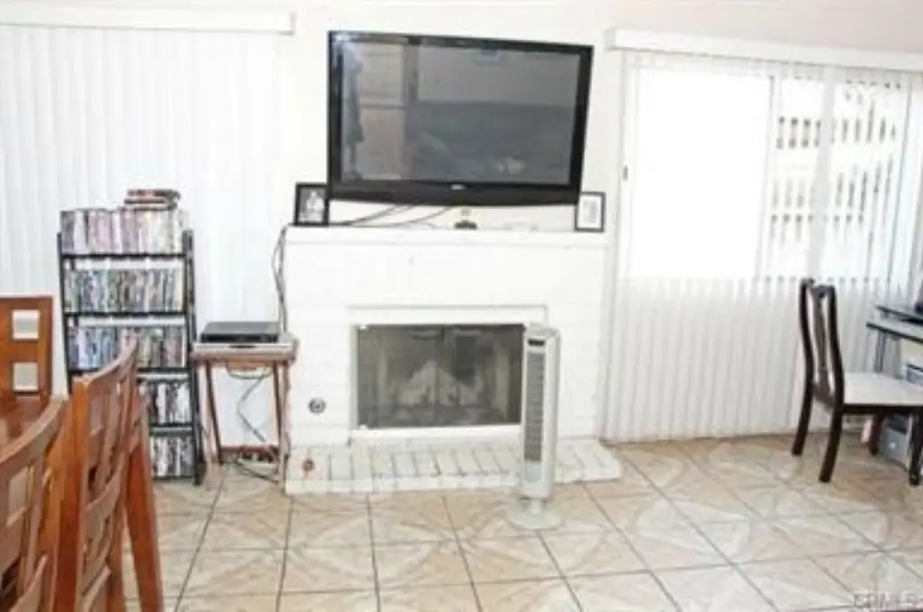 Picture 3
