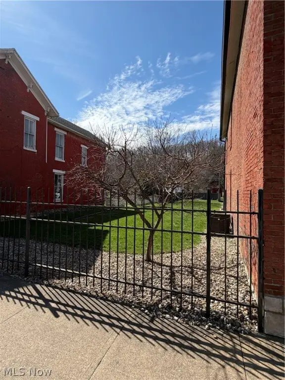 Picture 26