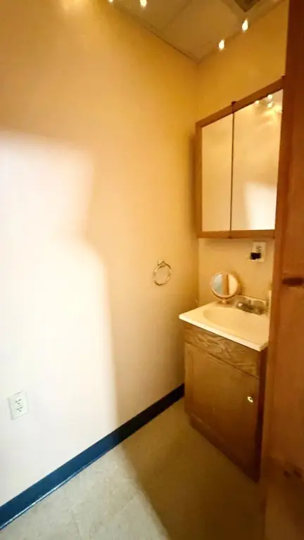 Picture 13