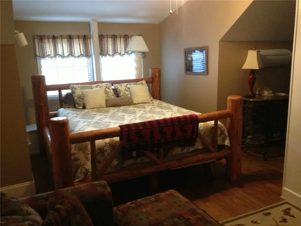 Picture 10