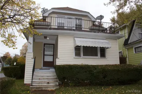 Well-Maintained Multi-Family Corner Lot