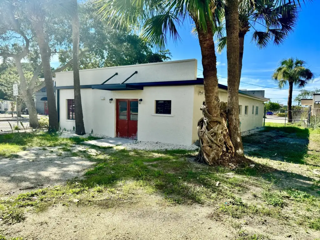 Picture 19