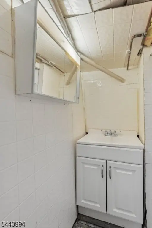 Picture 32