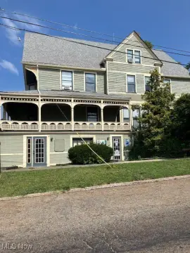 Office Space in Mixed-Use Building