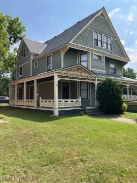 Office Space in Mixed-Use Building