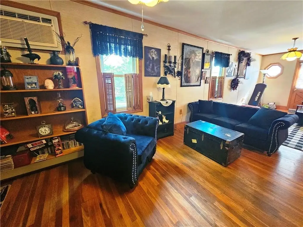 Picture 8