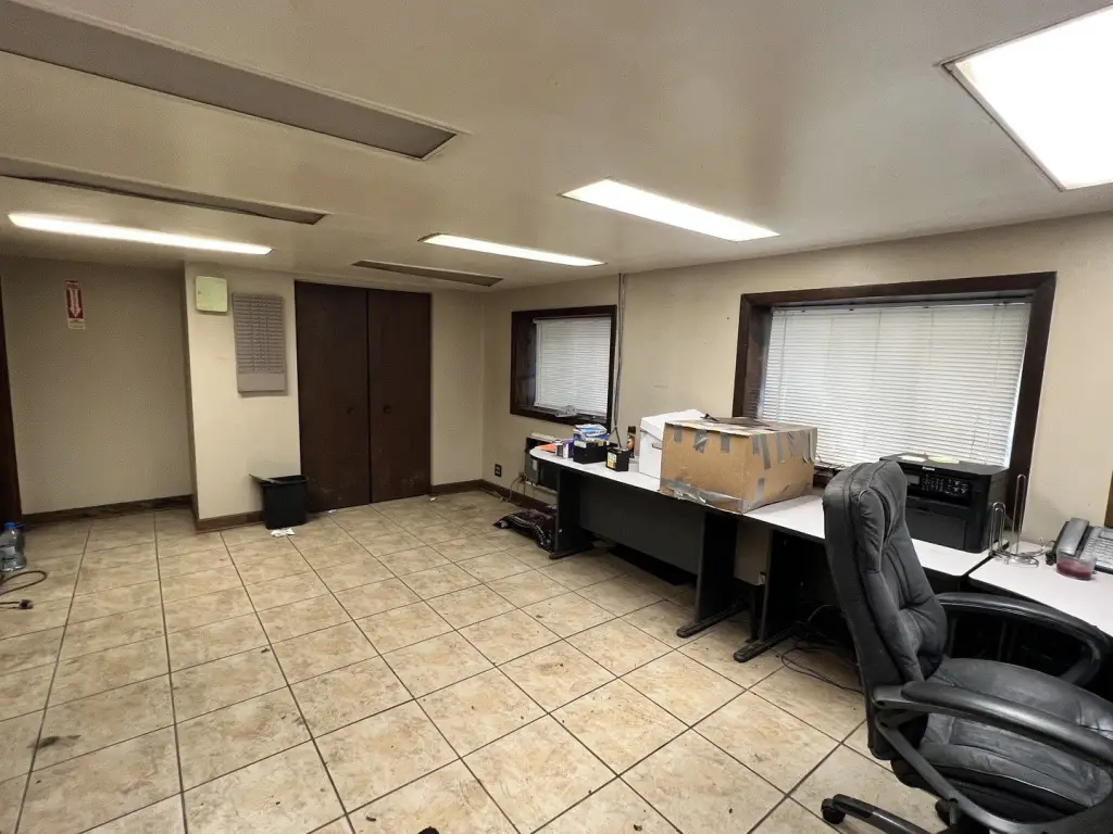 Picture 9