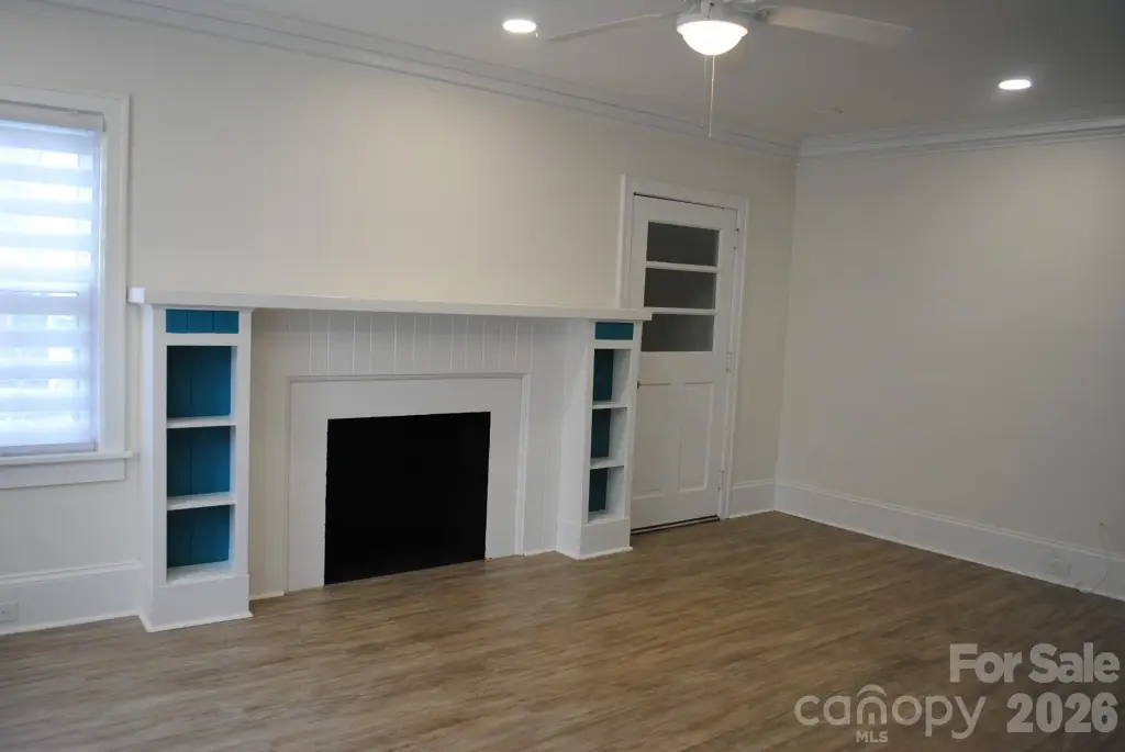 Picture 3