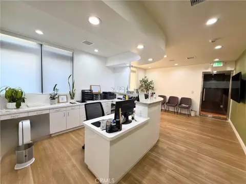 Established Dental Practice in Koreatown