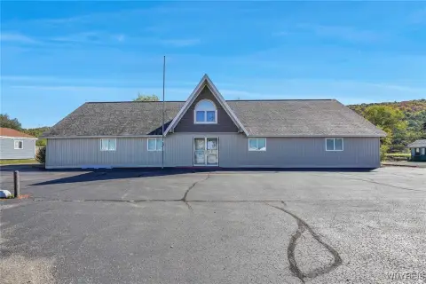 Renovated Mixed-Use Investment Opportunity