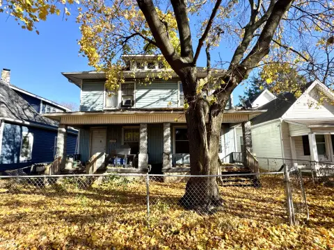 Indianapolis Duplex with Garage