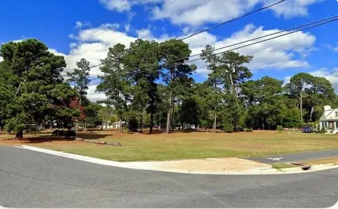 Sizeable Island Lot in Chincoteague
