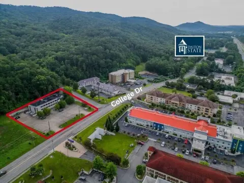 Dalton, GA Office Suite