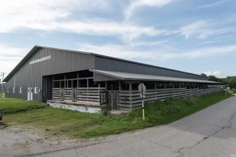 Flex Building with Metal Roof