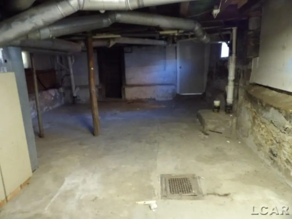 Picture 37