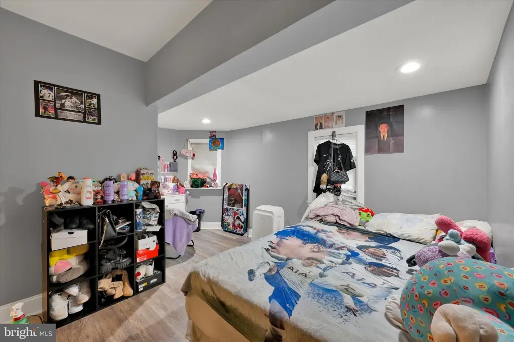 Picture 13