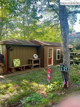 Mountain Retreat with RV Spot