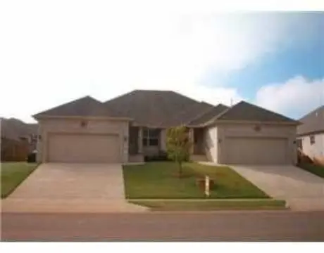 Fayetteville Duplex with Investment Potential