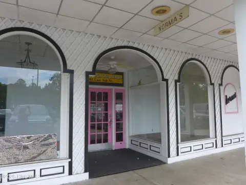 Retail Space in Goldsboro