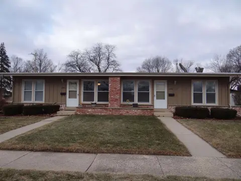 Well-Maintained Duplex in Janesville, WI