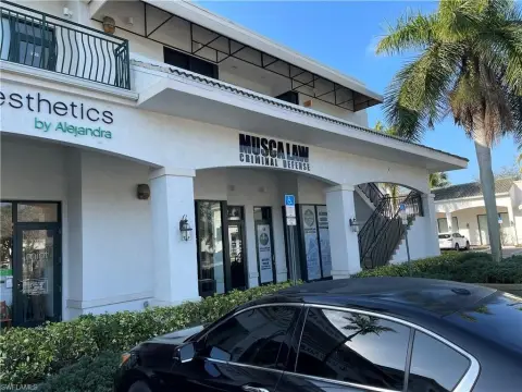 Professional Office Space in Naples