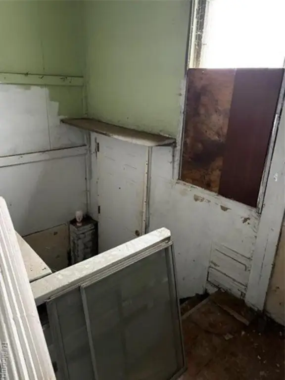Picture 37