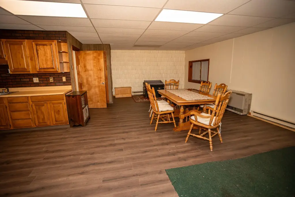 Picture 4