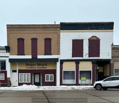 Commercial Land in Edgar, NE