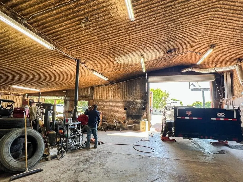 Picture 30
