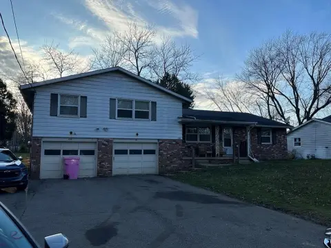 Side-by-Side Duplex in Mansfield, OH