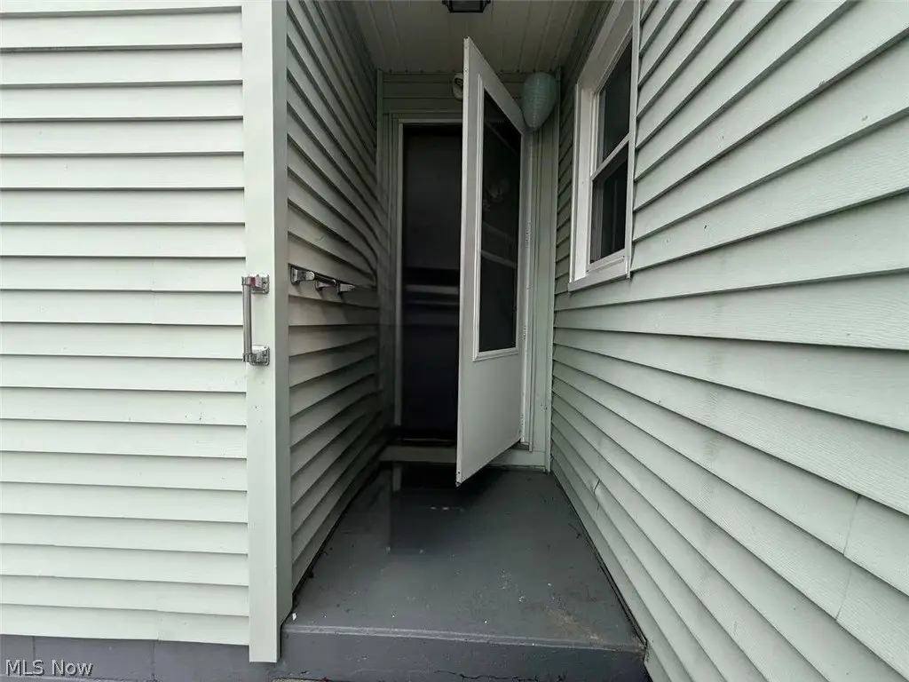Picture 4