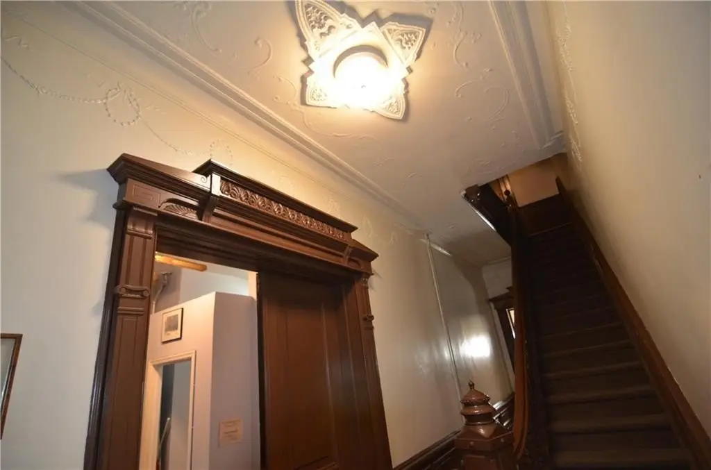 Picture 8