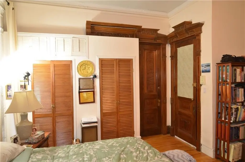 Picture 30