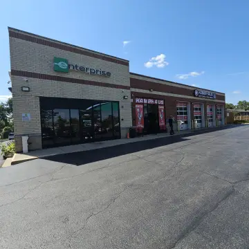Two-Unit Auto Shop Building