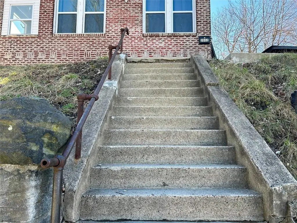 Picture 4