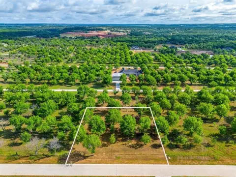 Airpark Land in Pecan Plantation