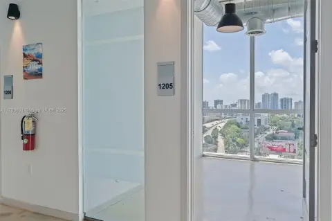 Professional Office Space in Miami