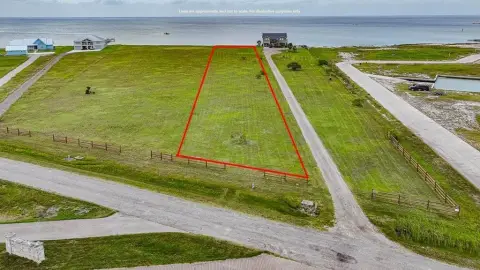 Waterfront Homesite in Cape Velero