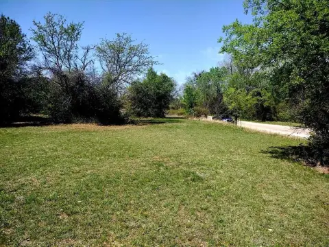 Lakeview Lot in Runaway Bay