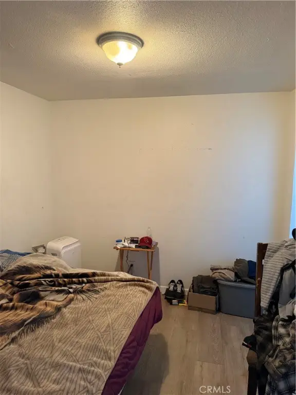 Picture 28