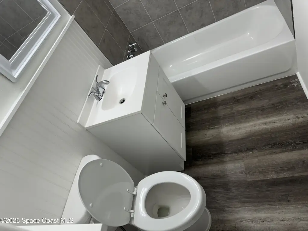 Picture 9