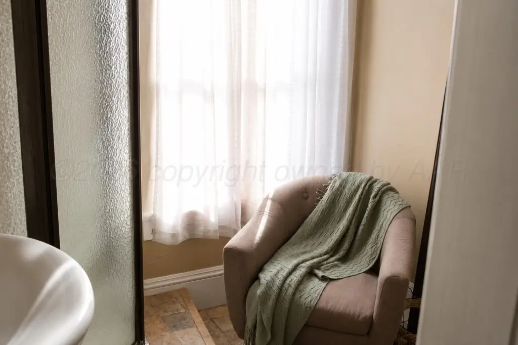 Picture 18
